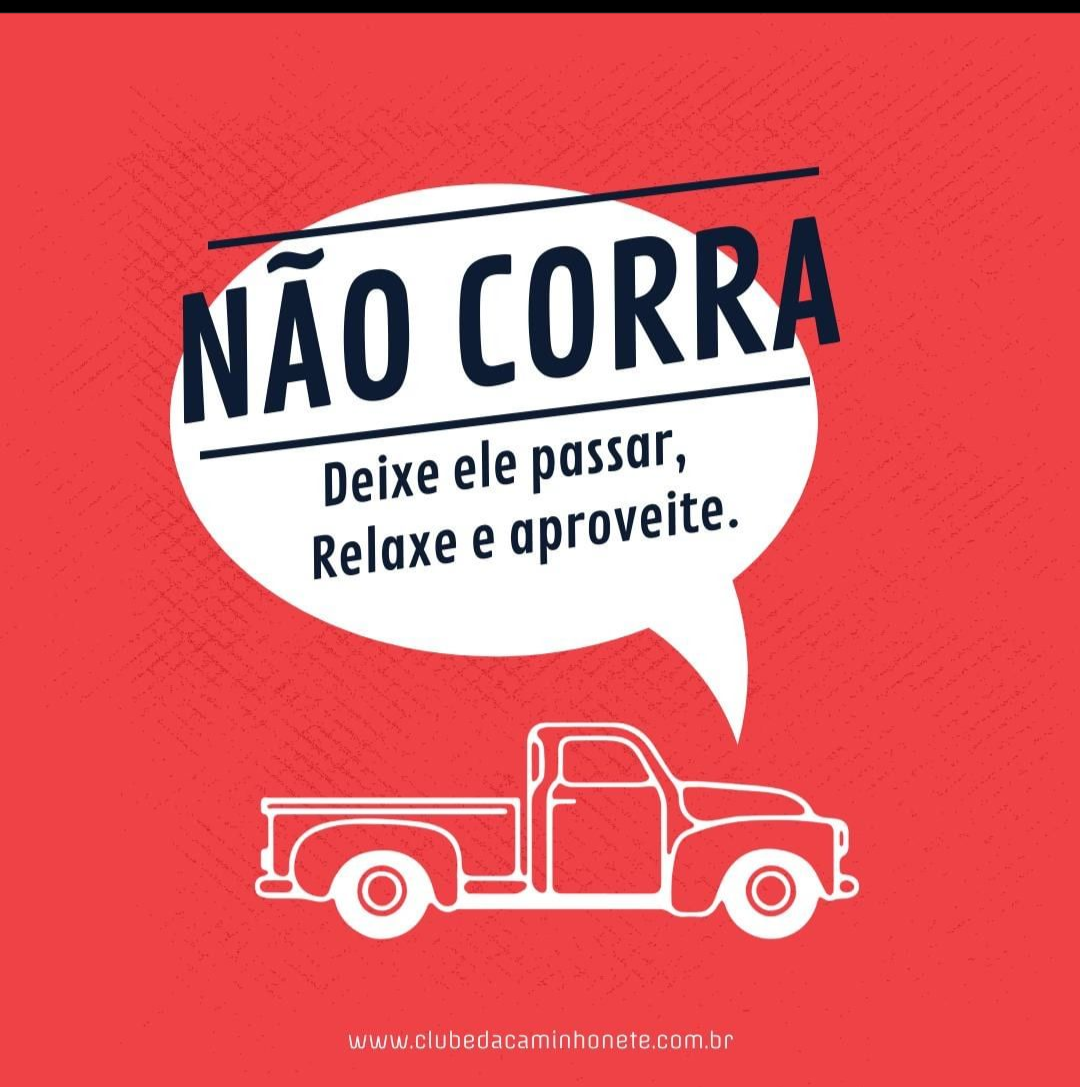 Caminhonete antiga restaurada